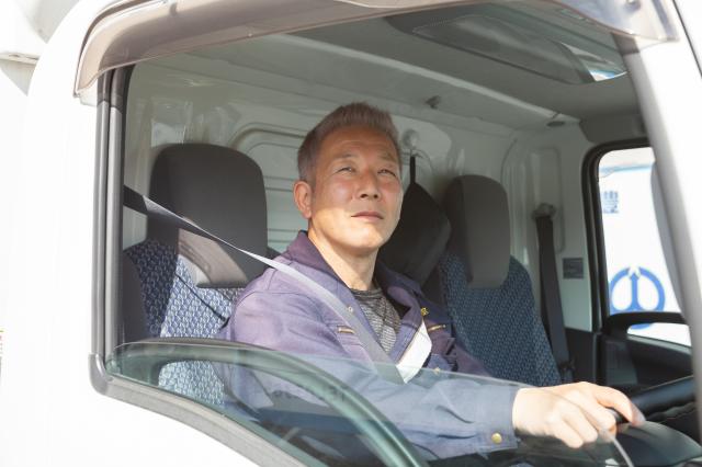 再配達は専任スタッフにお任せ。