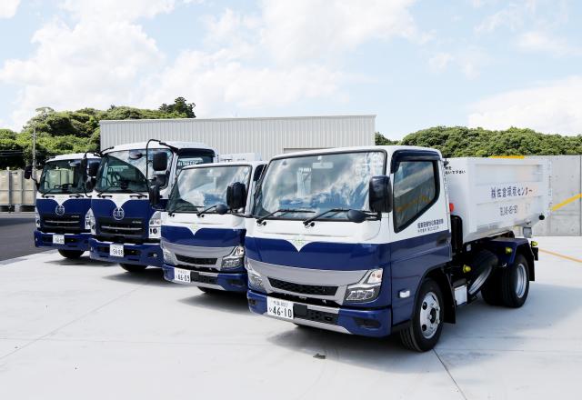 【産業廃棄物収集車の運転】安定の正社員！資格取得支援制度有　ここには実感できるヤリガイがあります。産業廃棄物収集車の運転