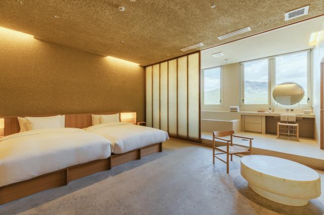 オーキドホテル（国際両備フェリー）