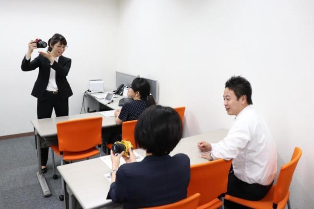 週払いOKだから、働いた分は即給与GET!!
