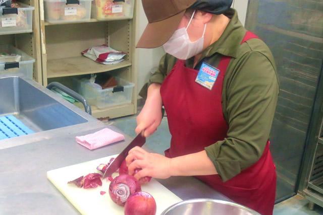 【オープニングスタッフ募集】
無資格OK！主婦（夫）活躍中！簡単な調理補助