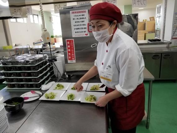 20代〜50代まで幅広い方が活躍中! みんなが楽しみにしている『ごはん』を作りましょう!