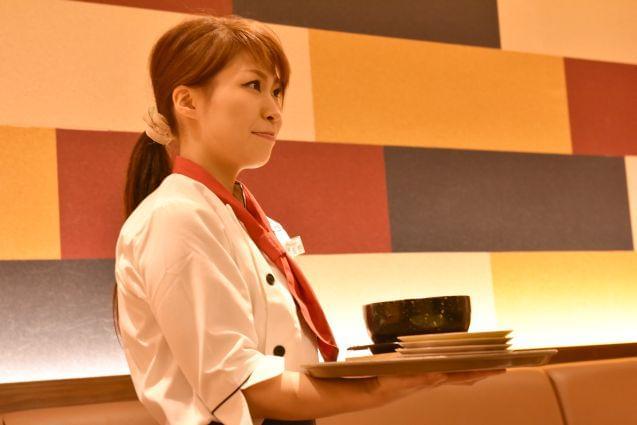 働きながら調理の腕がメキメキ上達!お家で家族や
友人に、韓国料理がふるまえるようになりますよ!