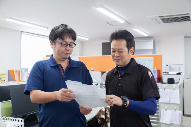 困ったときはすぐ相談。信頼と学びが循環するチーム