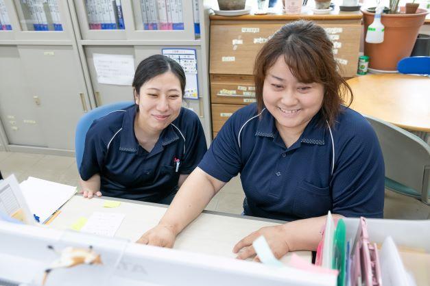 明るく開放的な雰囲気が特徴の施設です◎