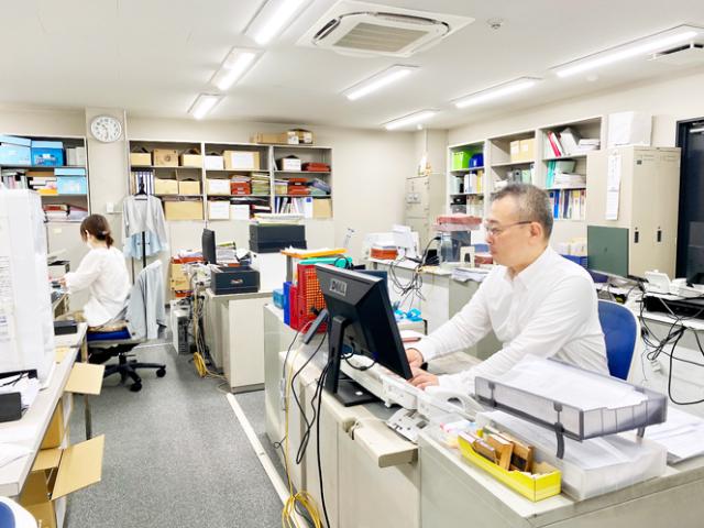 ＼先輩スタッフにインタビュー！／オフィスワークデビューの方も安心して取り組めます！
