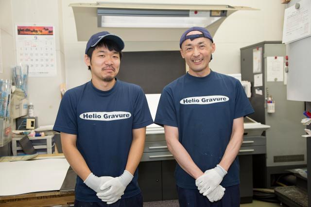 2〜4人1組で機械を操作。チームワークが大切なので、周りとコミュニケーションを取れる方歓迎です!