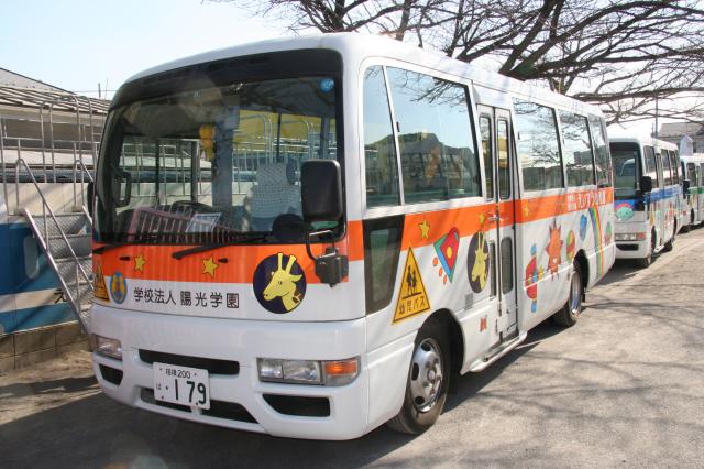 無理なく働けるシフト＆年間休日の多さが魅力！
50代・60代が活躍している職場です。