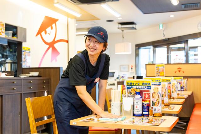 【家庭×仕事で充実♪】ムリせず働ける職場なら、山田うどんですよね！ホールスタッフ