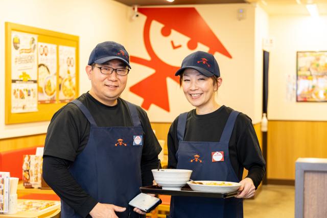 【未経験者大歓迎！】困ったことがあればベテランスタッフがフォローします♪キッチン・ホールスタッフ