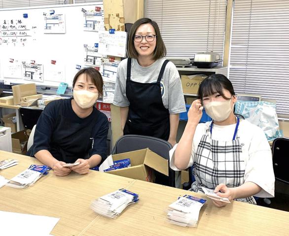 ★車通勤可能!駐車場を完備している職場です
★休憩所・個人ロッカー完備!安心して働けます