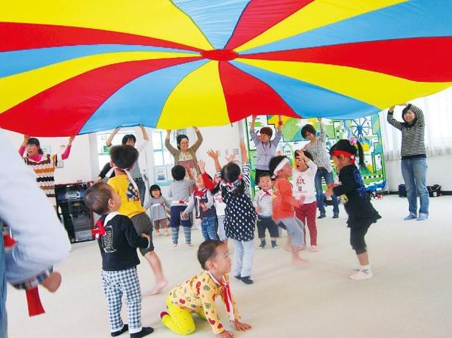 子育て中の方をサポートするやりがいのあるお仕事です。
