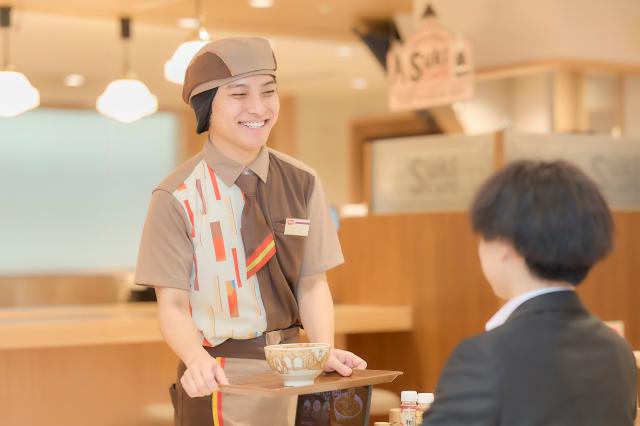 深夜帯は高時給◎
自分の時間を確保しつつ、サクっと稼ぎませんか？