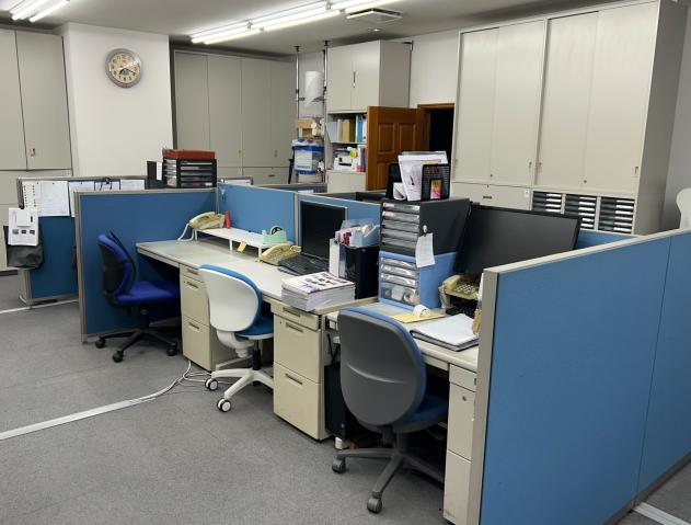 音楽を身近に感じながら、落ち着いた環境で働ける職場です。