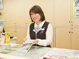 若手から中高年の方まで幅広い層の女性が活躍中◎
主婦さんがメインの、和気あいあいとした職場です☆