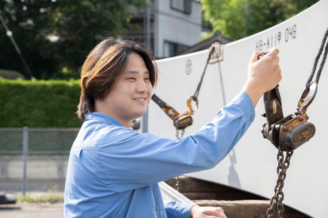 〜現役スタッフインタビュー〜
「ドライバー仲間に恵まれたおかげで、無理なく働けていると実感します」