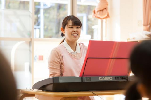 地域の方々やご高齢者とのふれあいも実践。多様な取り組みを行っています!