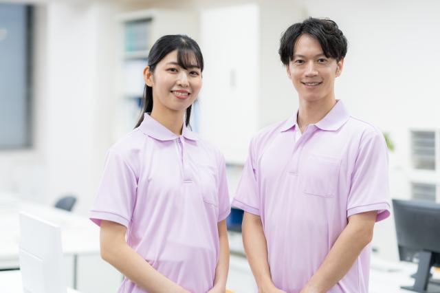 2職種募集★勤務地多数！！！未経験スタート多数活躍中！積極面接中！［1］送迎ドライバー 　［2］看護助手