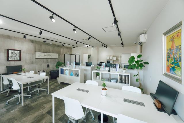 富士宮支店・業績好調につき増員募集！　経験不問　年間休日120日　若手活躍中　給与については相談可不動産売買営業スタッフ