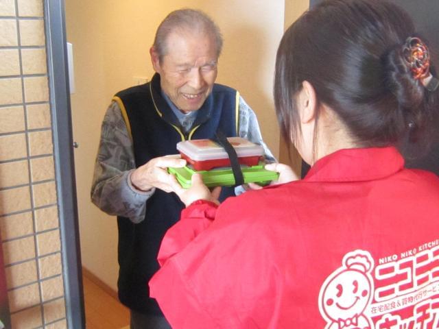 既存店舗では60代のスタッフも活躍中。
年齢問わず、幅広く仲間を募っています!