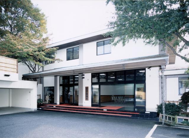 「妙蓮寺駅」からすぐ。
交通費は嬉しい全額支給です。