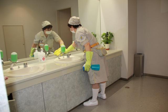 ＼待遇充実／イオングループスポーツ施設利用補助、イオンシネマ特別優待等あり！