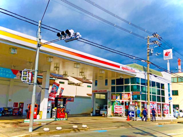 チームワーク抜群！
困ったときは、遠慮なく先輩を頼ってください。