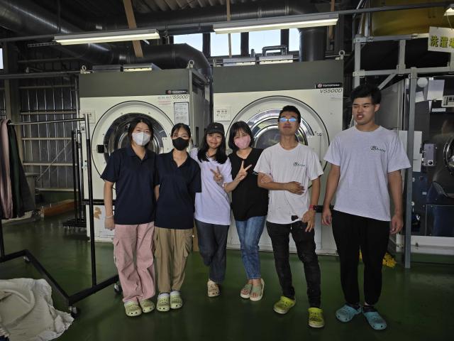 【未経験歓迎】洗濯作業スタッフ募集♪空調完備で年中快適／週4〜1日4〜5ｈ／Wワーク・扶養内勤務可カーテンや衣類の洗濯・洗濯物の仕分け作業・仕上げスタッフ