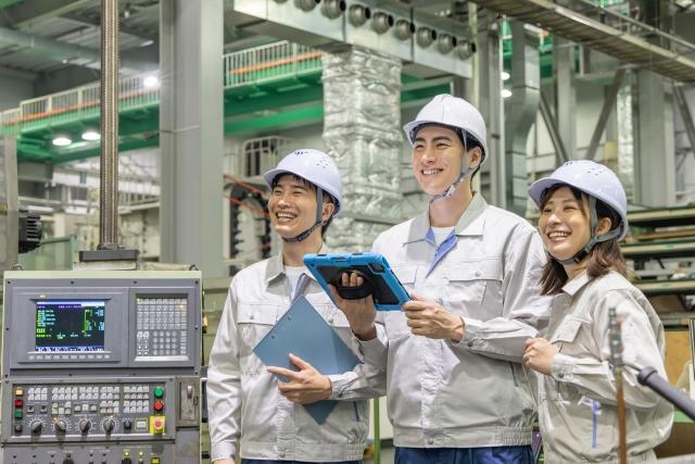 30代〜60代の男性スタッフが活躍中。
転職希望の方歓迎します!