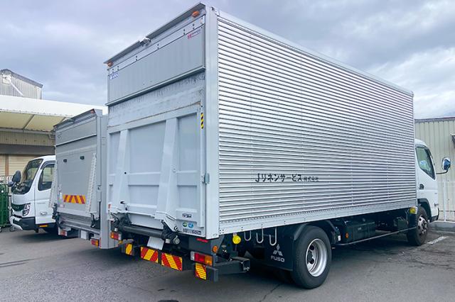 リネン類の仕分け作業や短距離配送◆泉佐野市◆大手企業グループだから安定◆週5日でしっかり稼ごう！リネン類の仕分け作業や短距離配送