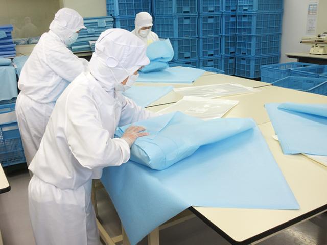 医療の現場に欠かせない製品をあなたの手で！
持ち前の細やかさをしっかり活かしていただけます。