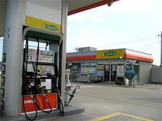 ただいま4店舗で同時募集中!勤務地の希望をお聞かせくださいね。