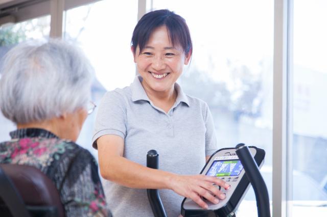 年齢・性別は問いません☆ 興味があれば、ぜひ遠慮なくチャレンジを!職場見学も大歓迎◎正社員登用有☆