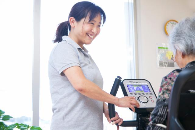 年齢・性別は問いません☆ 興味があれば、ぜひ遠慮なくチャレンジを!職場見学も大歓迎◎
