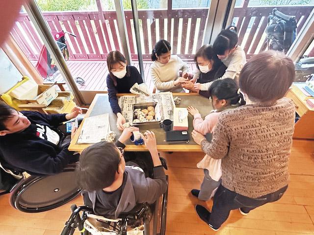 マイカー通勤OK!
女性活躍中のお仕事です。