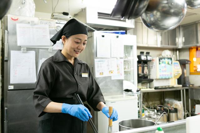 海鮮ダイニングまぐろや　はなの夢　上田駅前ロイヤル店