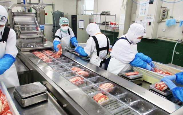 今ならOPEN前の立ち上げから携われるチャンスです。
相談しやすい企業風土。正社員の平均年齢38歳!