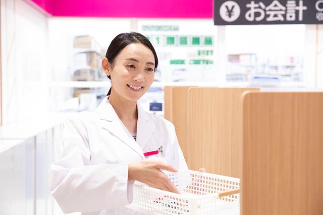 【薬剤師／オープニング】調剤業務あり／家事や育児と両立したい方も無理のない範囲で働けます総合スーパー店内薬局の薬剤師／オープニングスタッフ