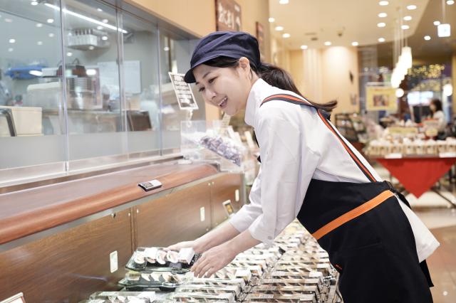 【寿司】秋オープン予定☆週3日、1日4時間〜OK！土日や時間帯で最大時給1,500円！スーパーマーケットの寿司スタッフ（オープニングスタッフ）