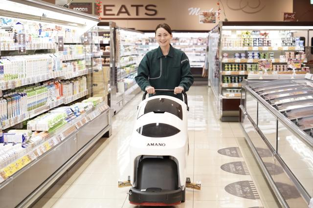 【清掃】夏オープン予定☆週3日、1日4時間〜OK！土日や時間帯で最大時給1,480円！スーパーマーケットの清掃スタッフ（オープニングスタッフ）