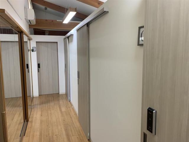 美容師免許を活かし、即戦力としてご活躍いただける方大歓迎です。
・オートロック個室