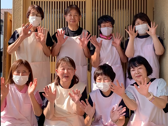 「えがお」があふれる世界のために
まずはこの街を笑顔でいっぱいに。