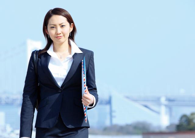 弊社のサービスをご案内するお仕事です!肩の力を抜いてまずはトライしてみませんか!