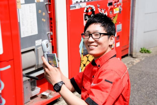 子どもから大人まで、みんな大好き☆コカ・コーラ社製品を扱うお仕事です♪