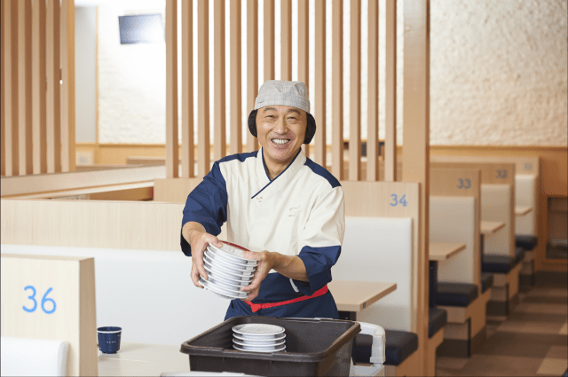 安くて美味しい、あの『はま寿司』!
ぜひ、私たちと一緒に働いてみませんか!