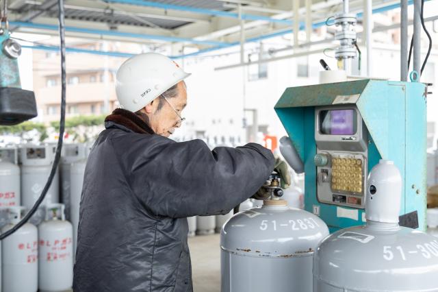 資格・経験を活かしたい方も、やる気・頑張りを活かしたい方も、当社でスタートしませんか！