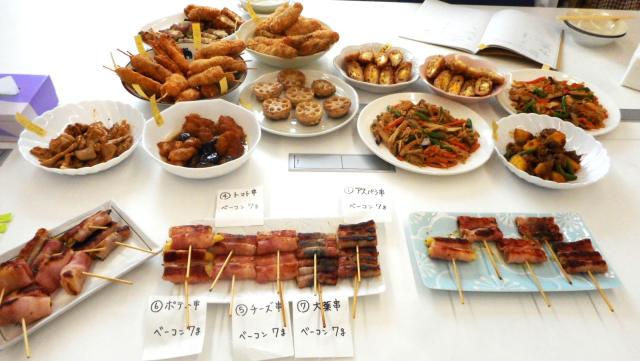 試食して、考えて、提案する。お取引先の商品サイクルに合わせ、スピード感を持って次の商品へ。