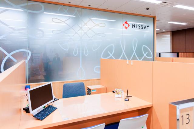 2名募集［丸の内］11時スタートで家庭とも両立しやすい／契約手続きサポート（営業無し）＋一般事務生命保険会社の一般事務