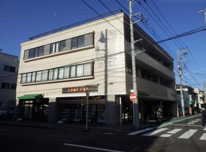 職場では40代・50代・60代の女性スタッフが活躍しています。
新人さんも馴染みやすい環境です!