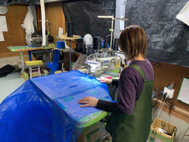 家庭用ミシンが使えればOK/1日5〜8h勤務で時間帯相談OK/扶養内勤務可能/学校行事等考慮しますミシン縫製及び軽作業